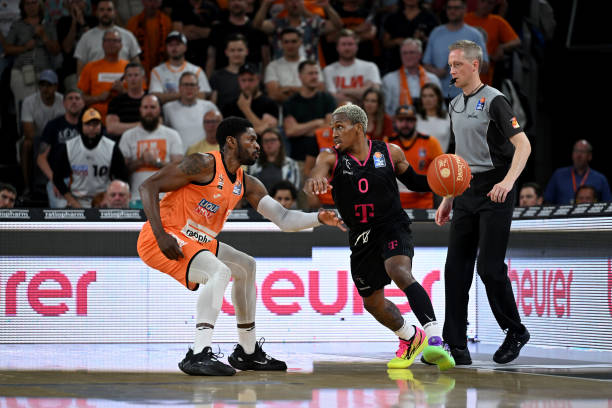 乎让他们 乎让他们