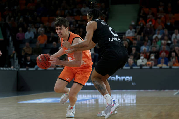 印尼内战看 印尼内战看